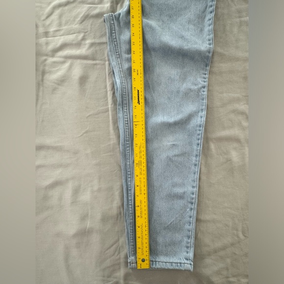 ✨Vintage✨Levi’s 551 Relaxed Fit/ Tapered Leg✨Size: 12 Petite✨ - Picture 4 of 14